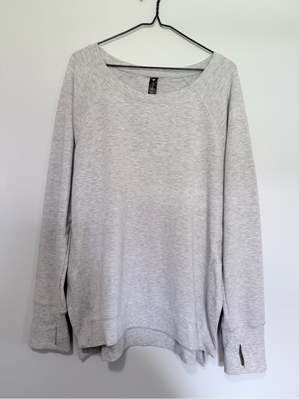 Yogalicios XL Light Gray Pullover Sweatshirt
